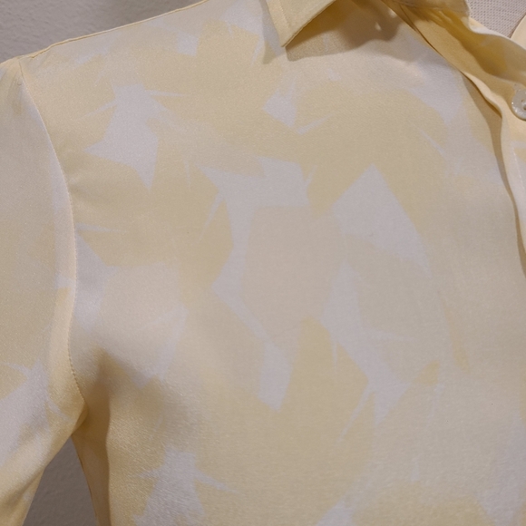 Amina Rubinacci Yuppy Yellow Leaf Print Silk Blouse - Picture 5 of 8